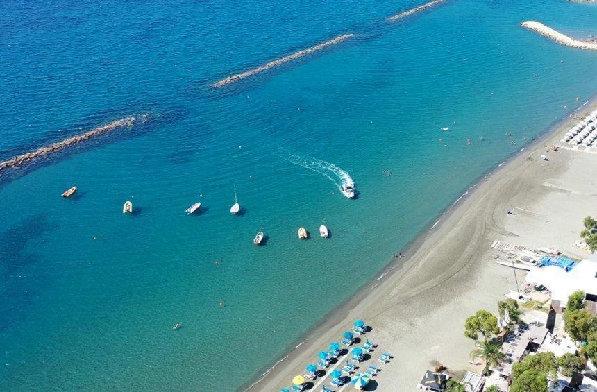 Beach Apartment'S Limasol Buitenkant foto